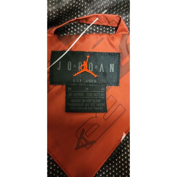 Jordan Boys' All Over Logo Windbreaker Jacket with Hood Rain Jacket Size Medium - Picture 5 of 5